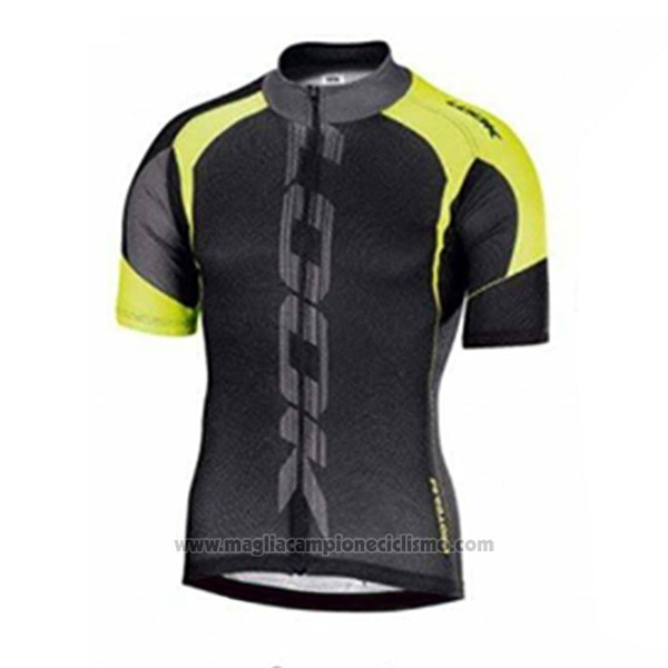 2017 Abbigliamento Ciclismo Look Nero e Verde Manica Corta e Salopette